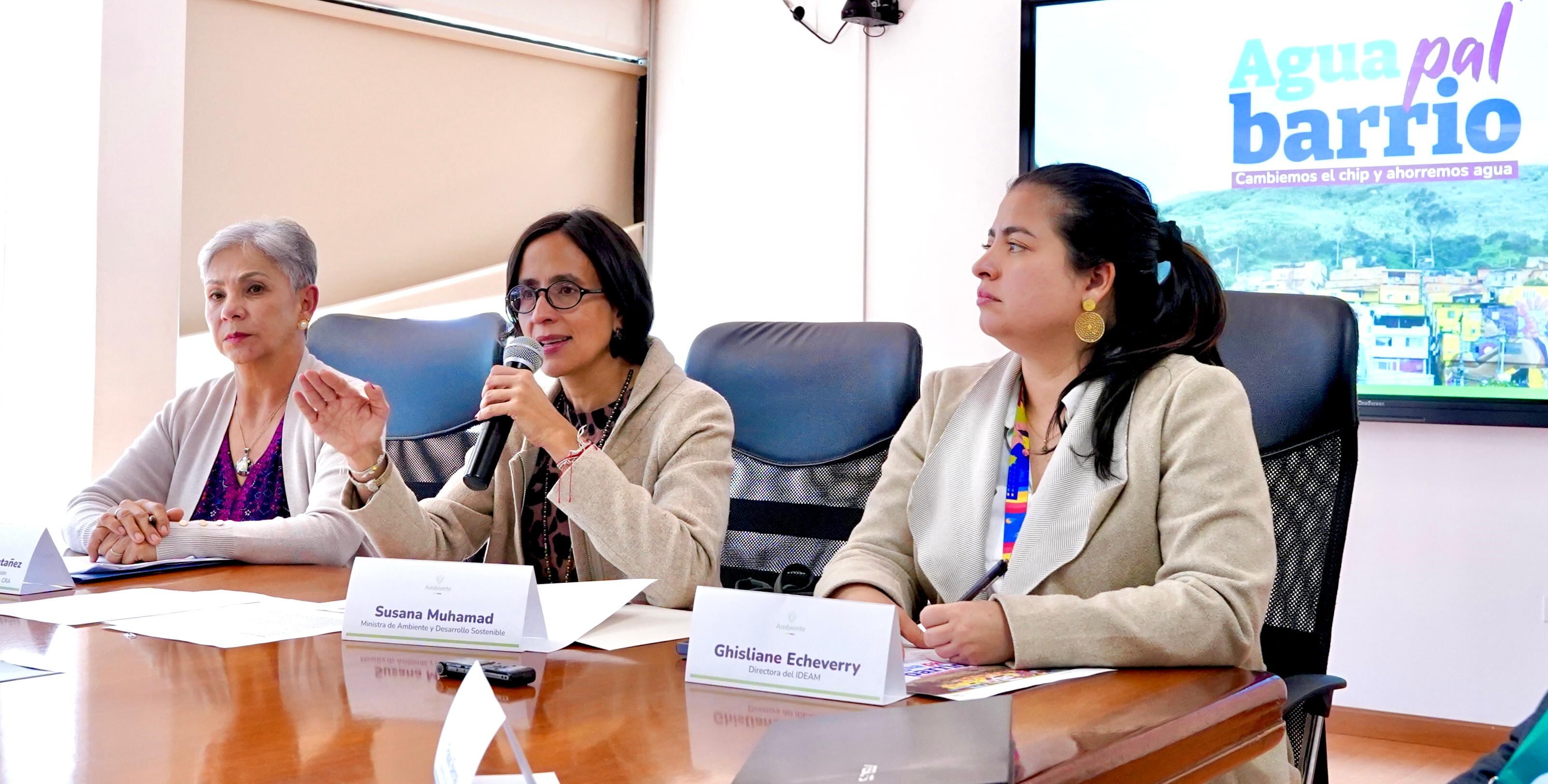 La ministra de Ambiente, Susana Muhamad, anunció las medidas