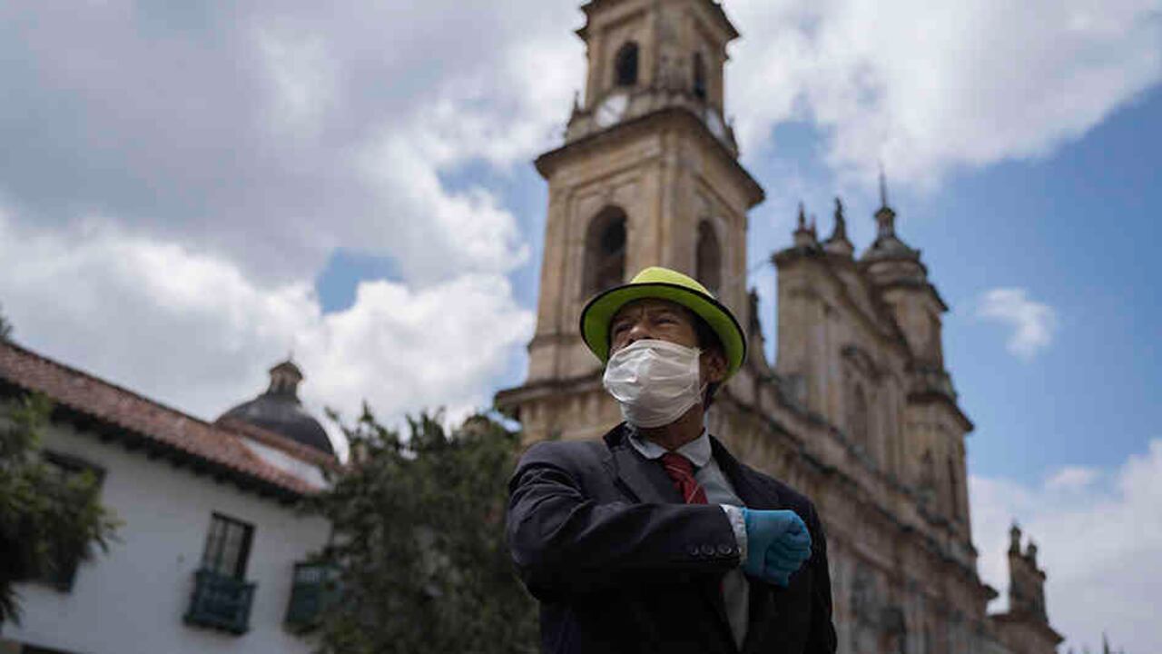 Hay que recordar la importancia de la casa, de la familia y de la soledad para reflexionar.