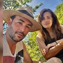 Kathy Sáenz y Sebastián Martínez disfrutando de un día de campo.