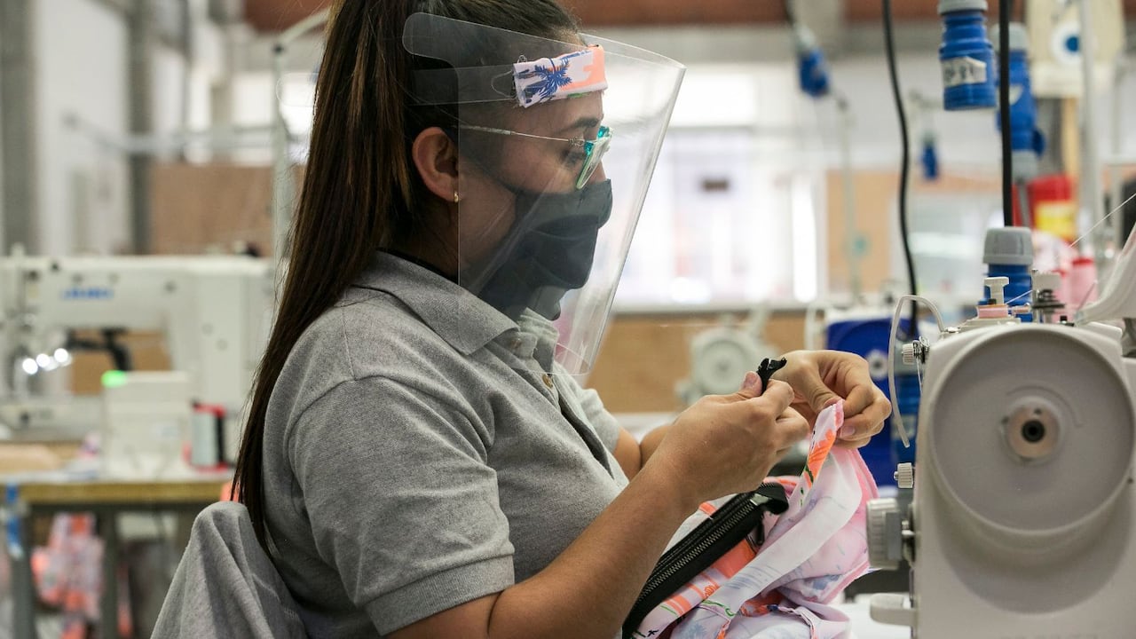 En la Guía es posible encontrar información sobre procedimientos y trámites, sin importar la etapa en la que se encuentre el emprendimiento.