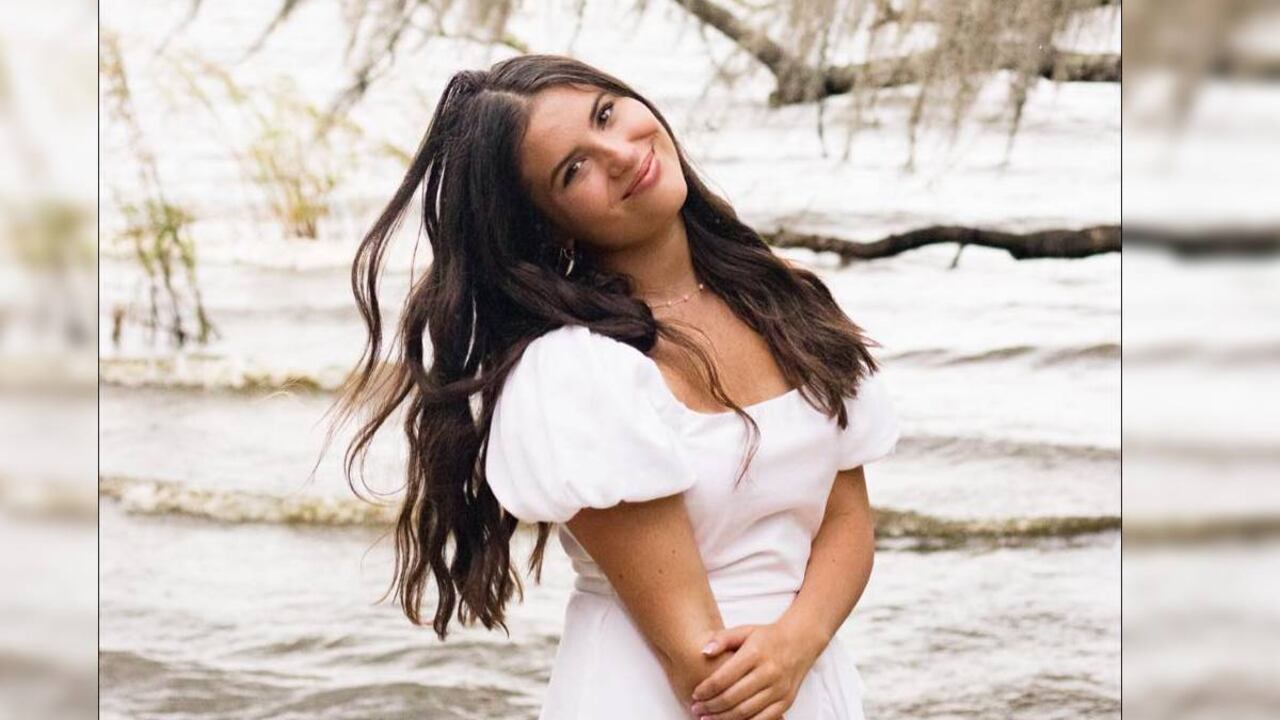 Baylee Holbrook, joven muerta por un rayo en Florida.