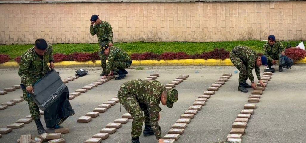 Droga decomisada al ELN en el Cauca.
