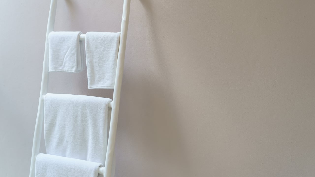 El mejor tip para lavar las toallas de los baños y eliminar las bacterias