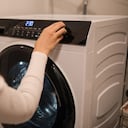 El consumo de energía impacta directamente el valor de la factura eléctrica, por lo que cada vez más hogares buscan formas de ahorrar.
