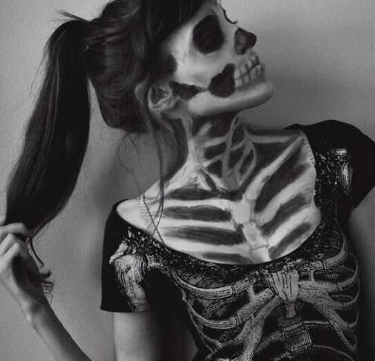 Instagram / constanceivankovic