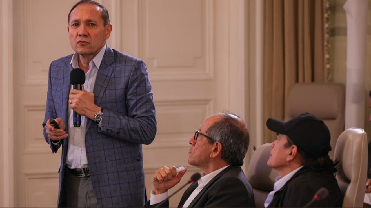 Ministro de Trabajo Antonio Sanguino