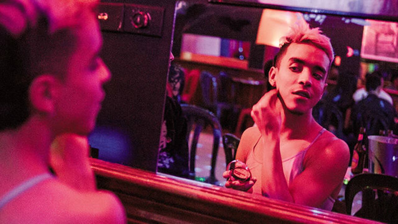 Las Tupamaras son un colectivo de baile y poder gay que funciona como familia contra el miedo y los prejuicios que pululan en Colombia. Fotos: Diana Rey