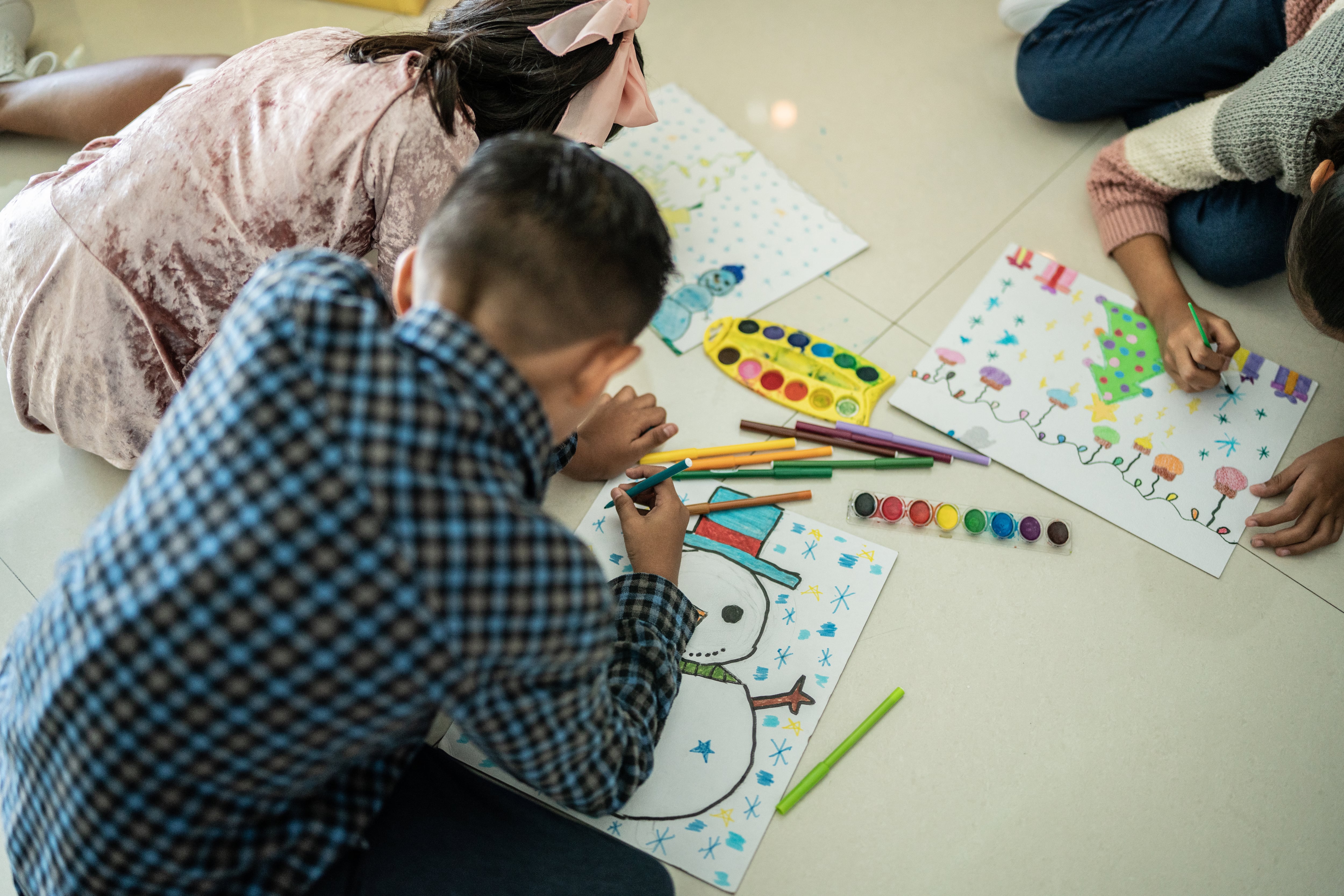 El Language Center diseñó programas para que los estudiantes dejen de percibir el idioma como un contenido teórico y lo transformen en una herramienta viva de comunicación.