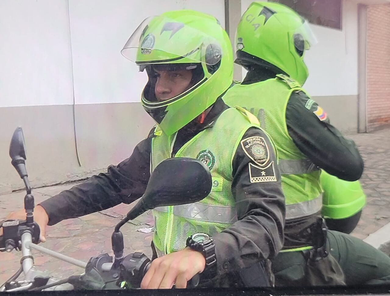 La nueva medida se tomó después del atentado ocurrido en las últimas horas en la vía Panamericana en Jamundí, Valle.