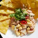 “Todas las verduras utilizadas para preparar el ceviche son ricas en fibra. Además, el jitomate es buena fuente de vitamina C, potasio, betacarotenos y licopeno”, destacó el portal El poder del consumidor (Photo by Deb Lindsey for The Washington Post via Getty Images).