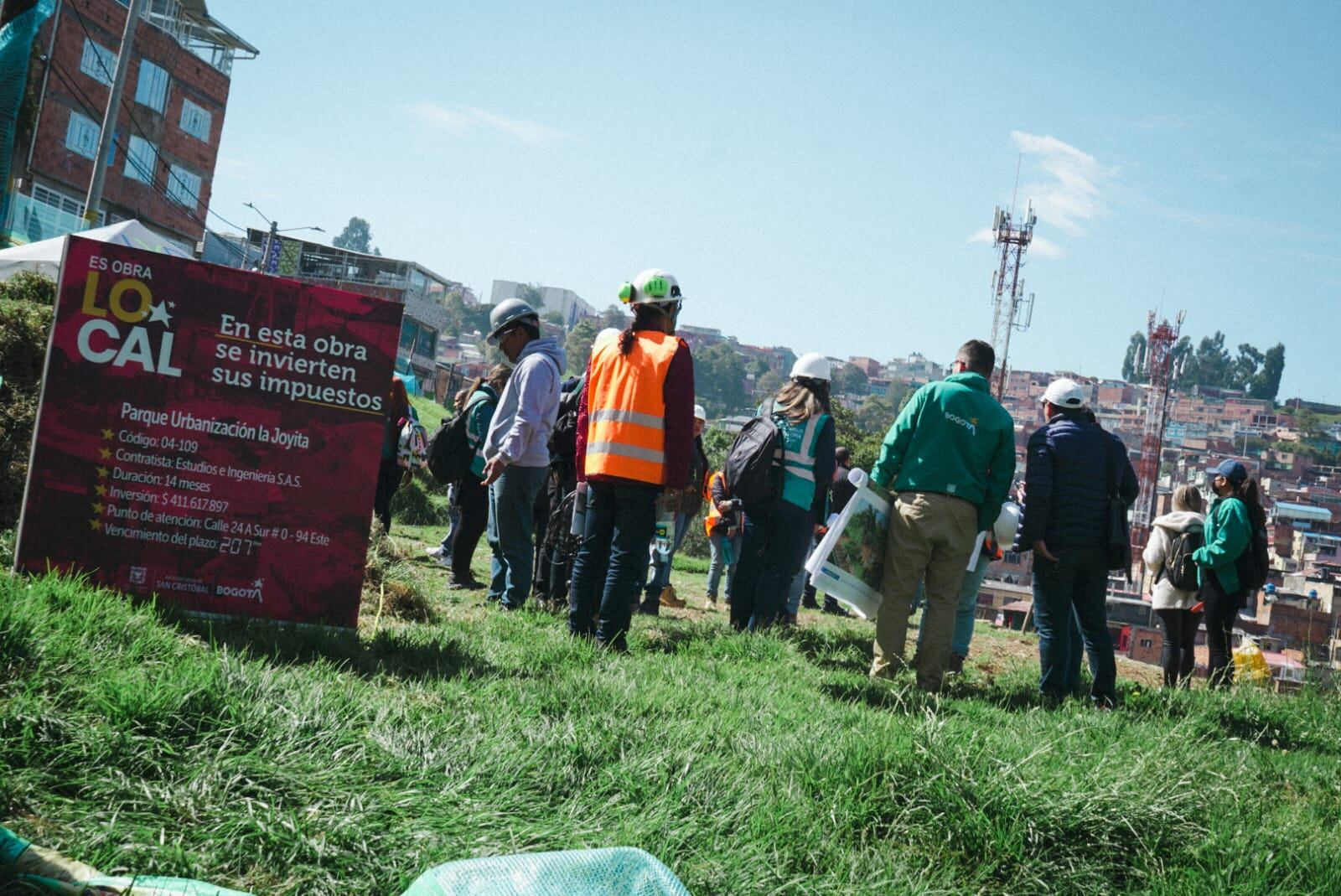 En esta primera etapa se construirán tres parques y un mirador en puntos
estratégicos