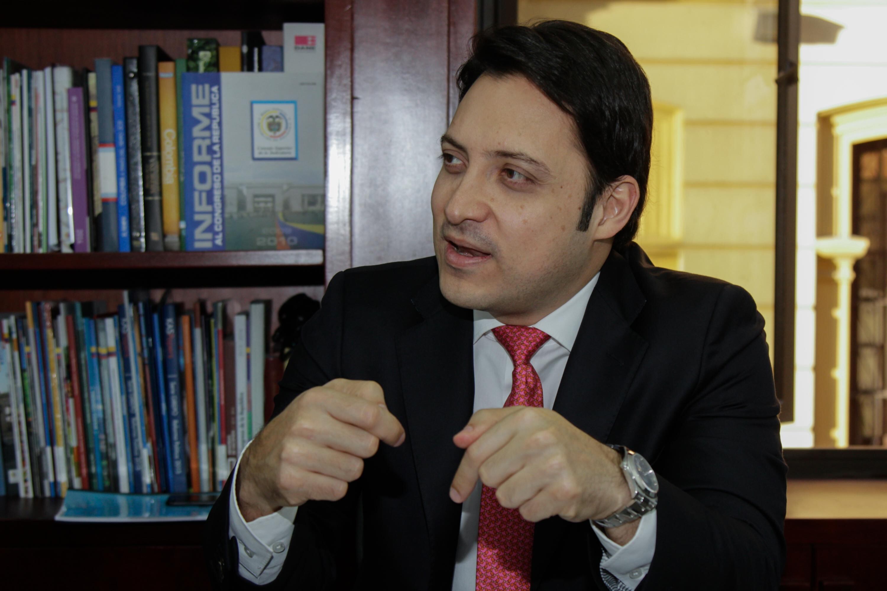 Carlos Fernando Motoa, senador de la República.