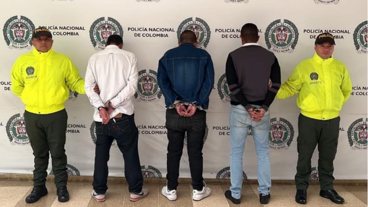 Para lograr el desmantelamiento de esta banda se recurrió a varias interceptaciones telefónicas, labores de vigilancia e incluso a agentes encubiertos