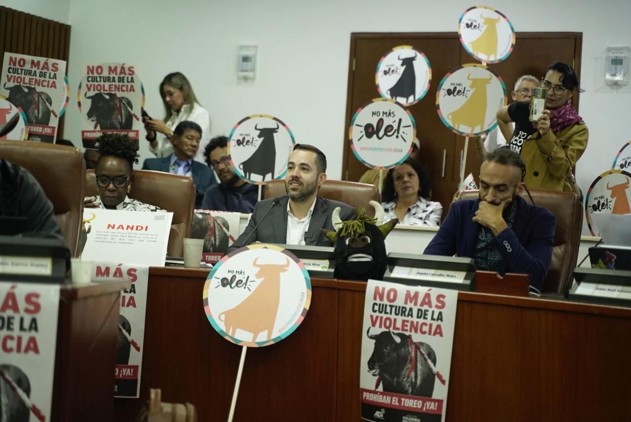 Debate prohibición corridas de toros.