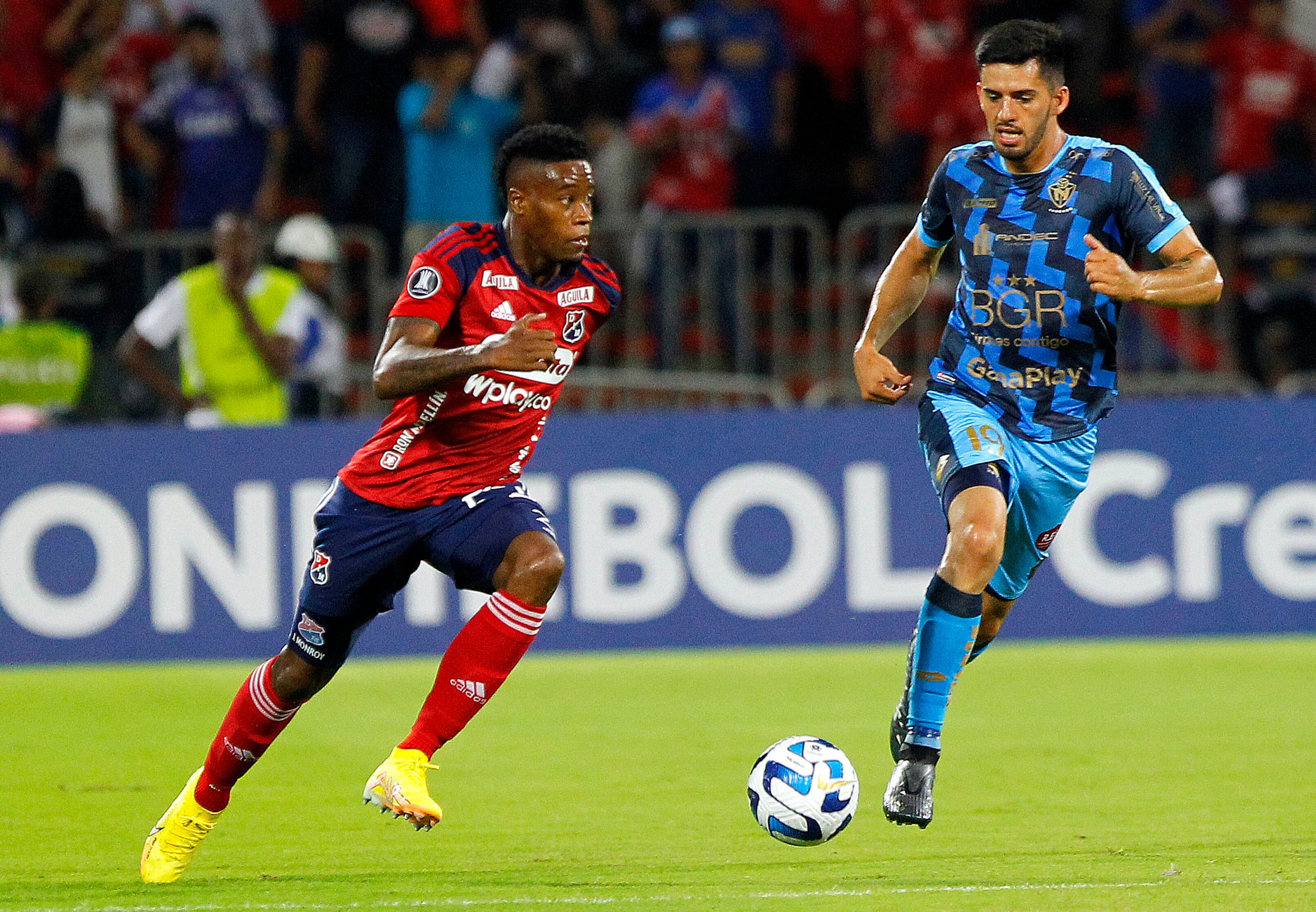 El partido entre Medellín y El Nacional se definió por un solo gol a favor del equipo colombiano. Foto: AFP.