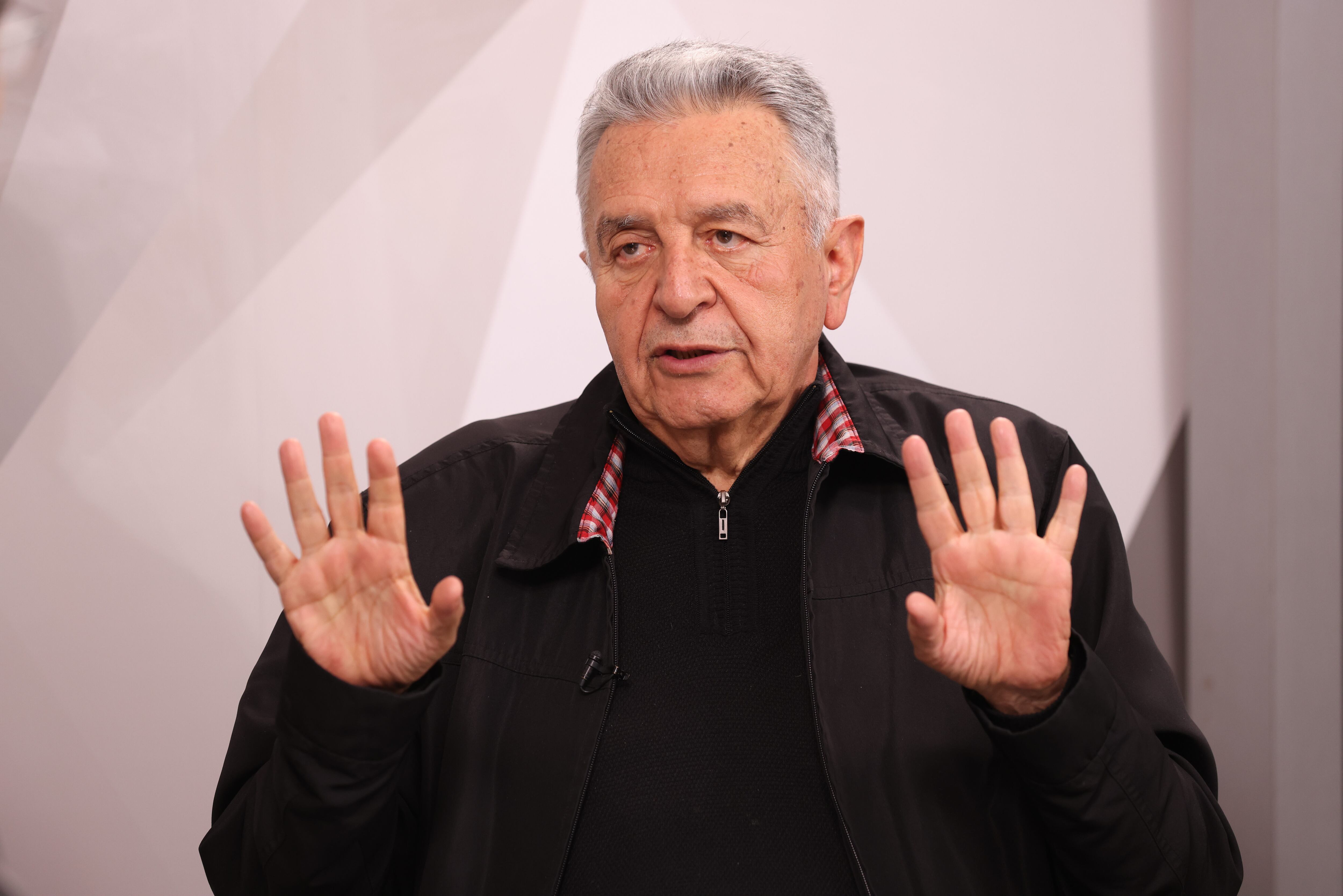 El Debate, Yesid Lancheros, director de Semana, entrevista a Lucho Garzón.