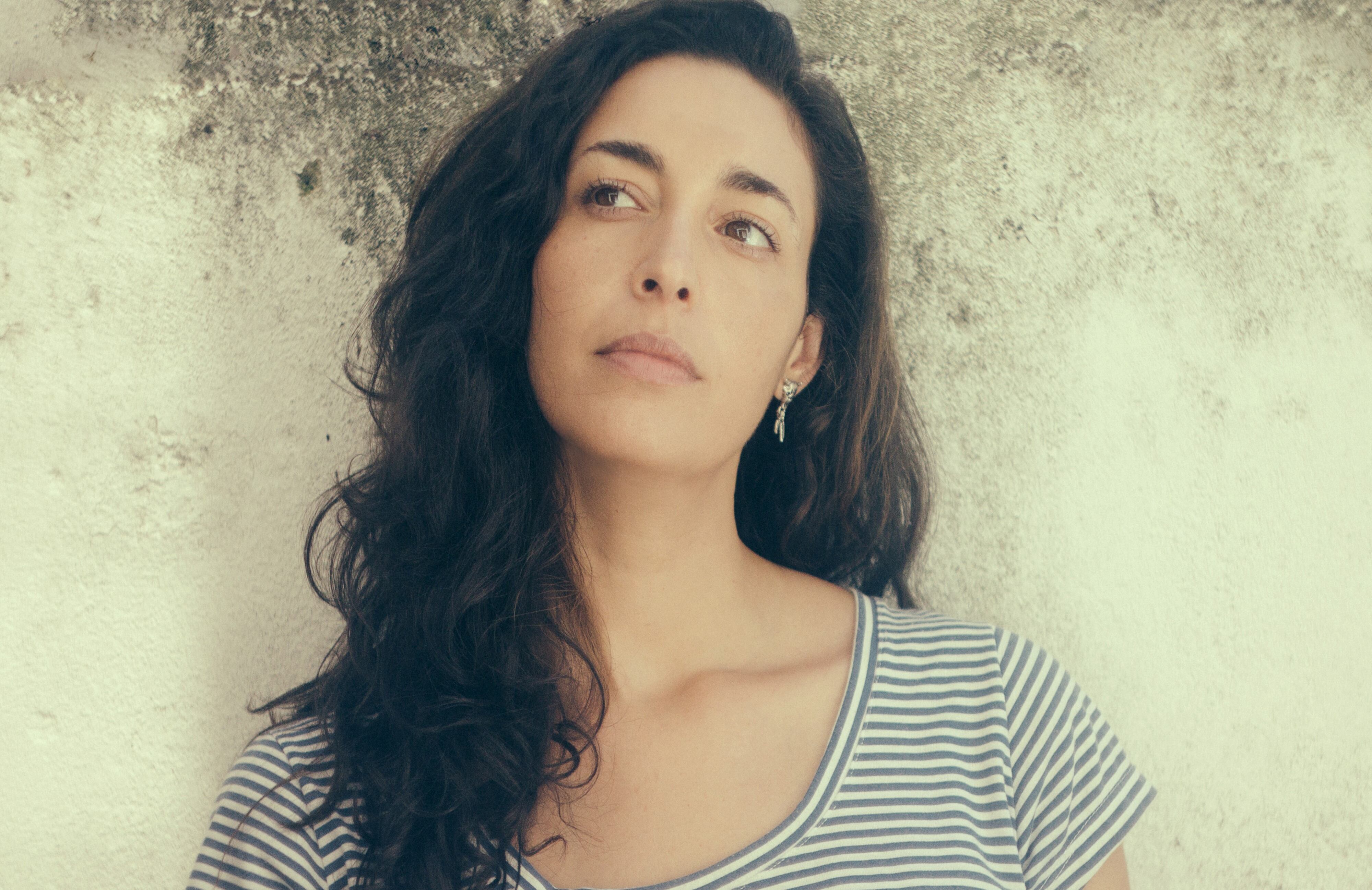 La escritora uruguaya Fernanda Trías. Cortesía de Penguin Random House