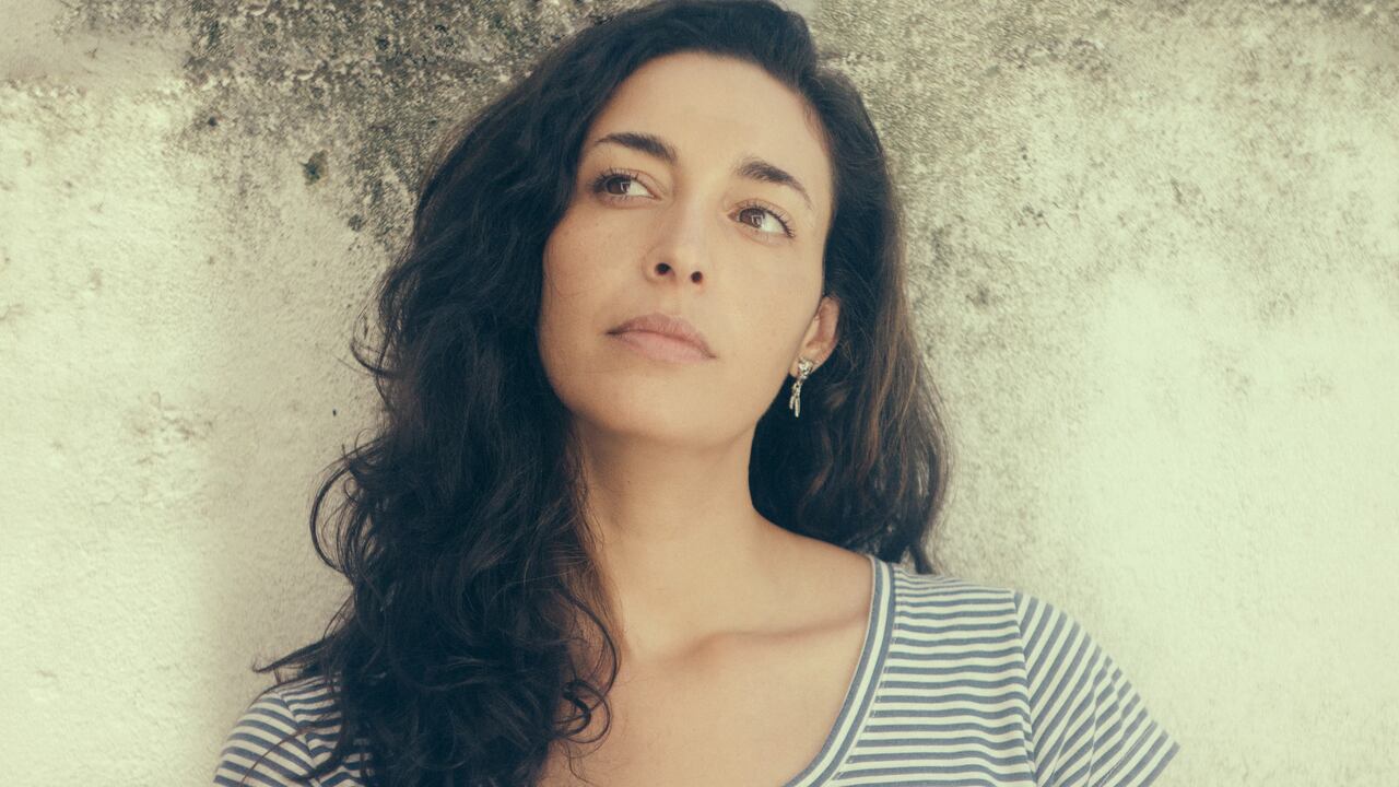 La escritora uruguaya Fernanda Trías. Cortesía de Penguin Random House