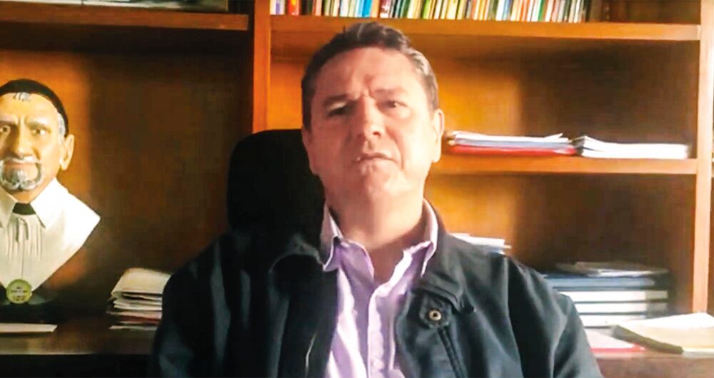 El representante de la Congregación, José Orlando Escobar, la denunció por el supuesto robo de ese dinero, pese a que Vidal ya había confesado ser el responsable.