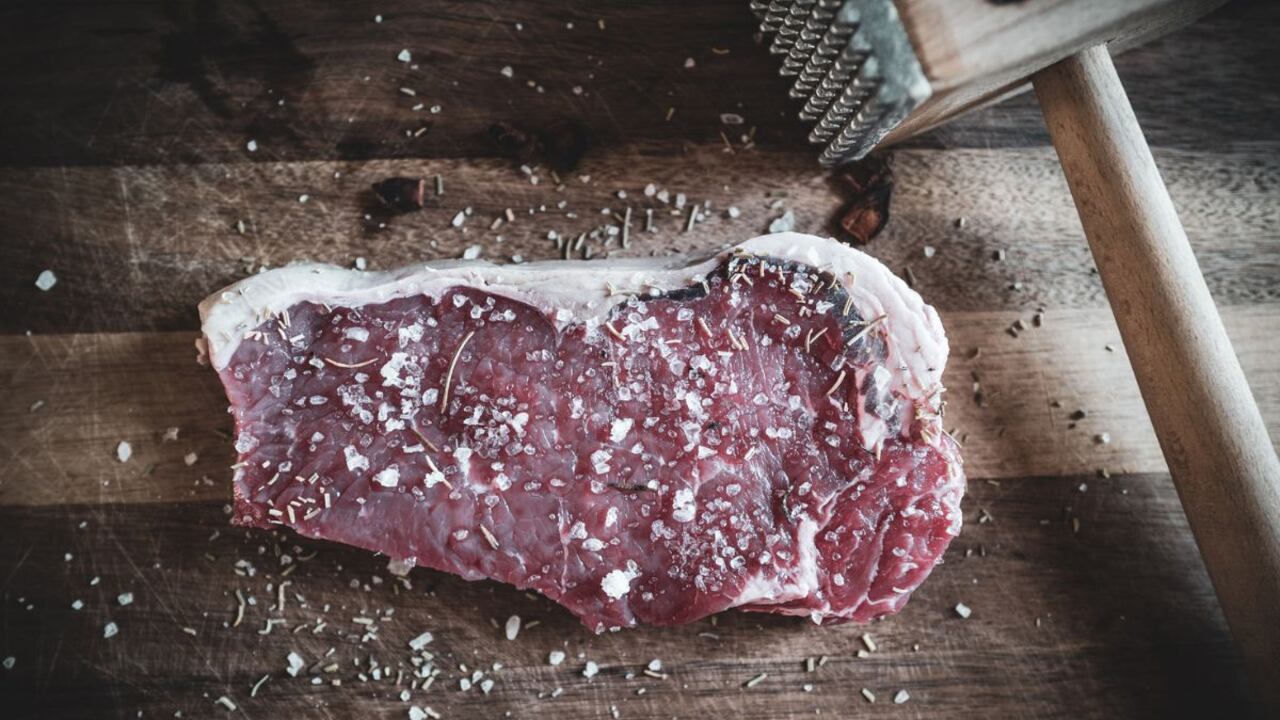 Así se debe ablandar la carne.