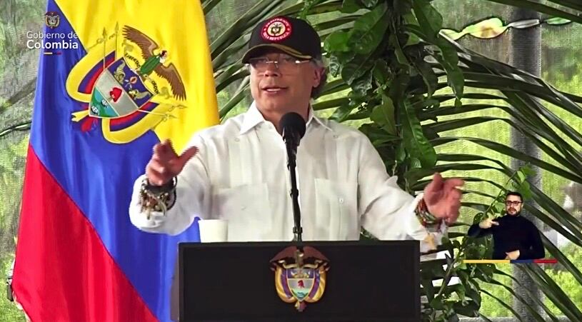 El presidente Gustavo Petro arremetió en pleno evento público contra un ministerio de su Gobierno.