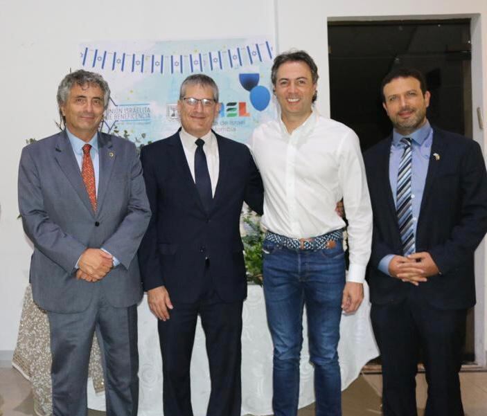 Daniel Quintero Calle con el embajador de Israel, Gali Dagan y líderes de la comunidad judía.