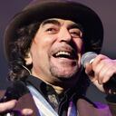 Sabina llega a Colombia con su disco "Vinagre y Rosas"