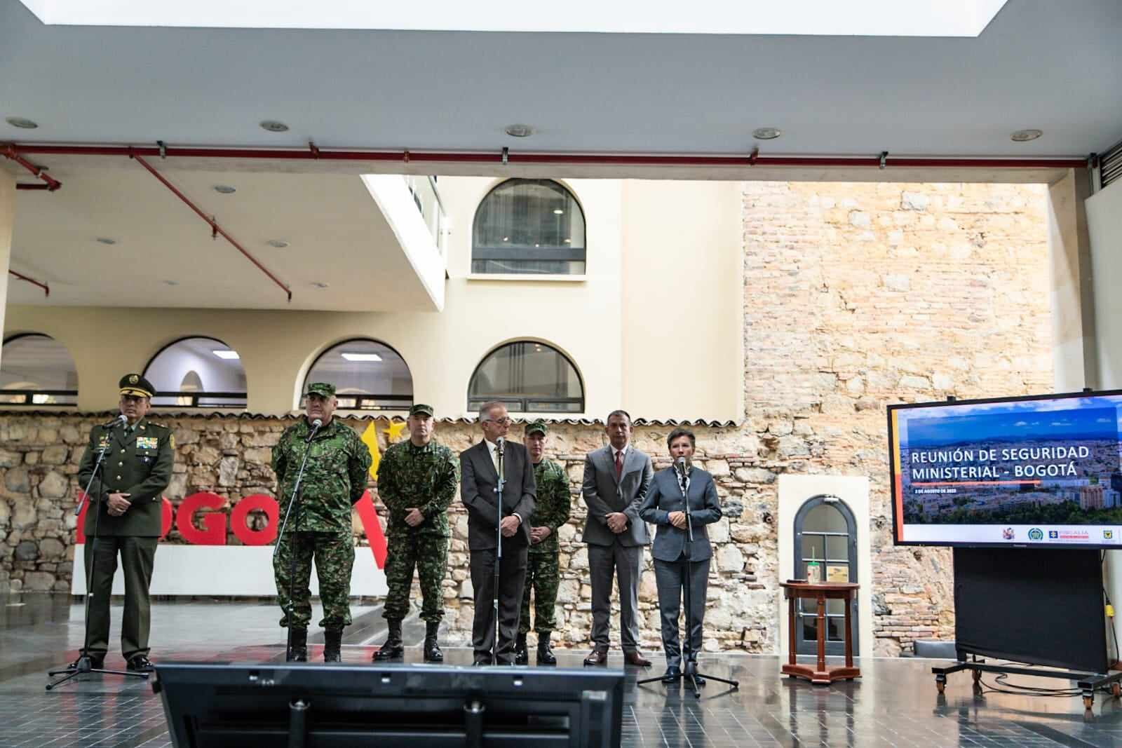 Los funcionarios entregaron declaraciones al término del Consejo de Seguridad.