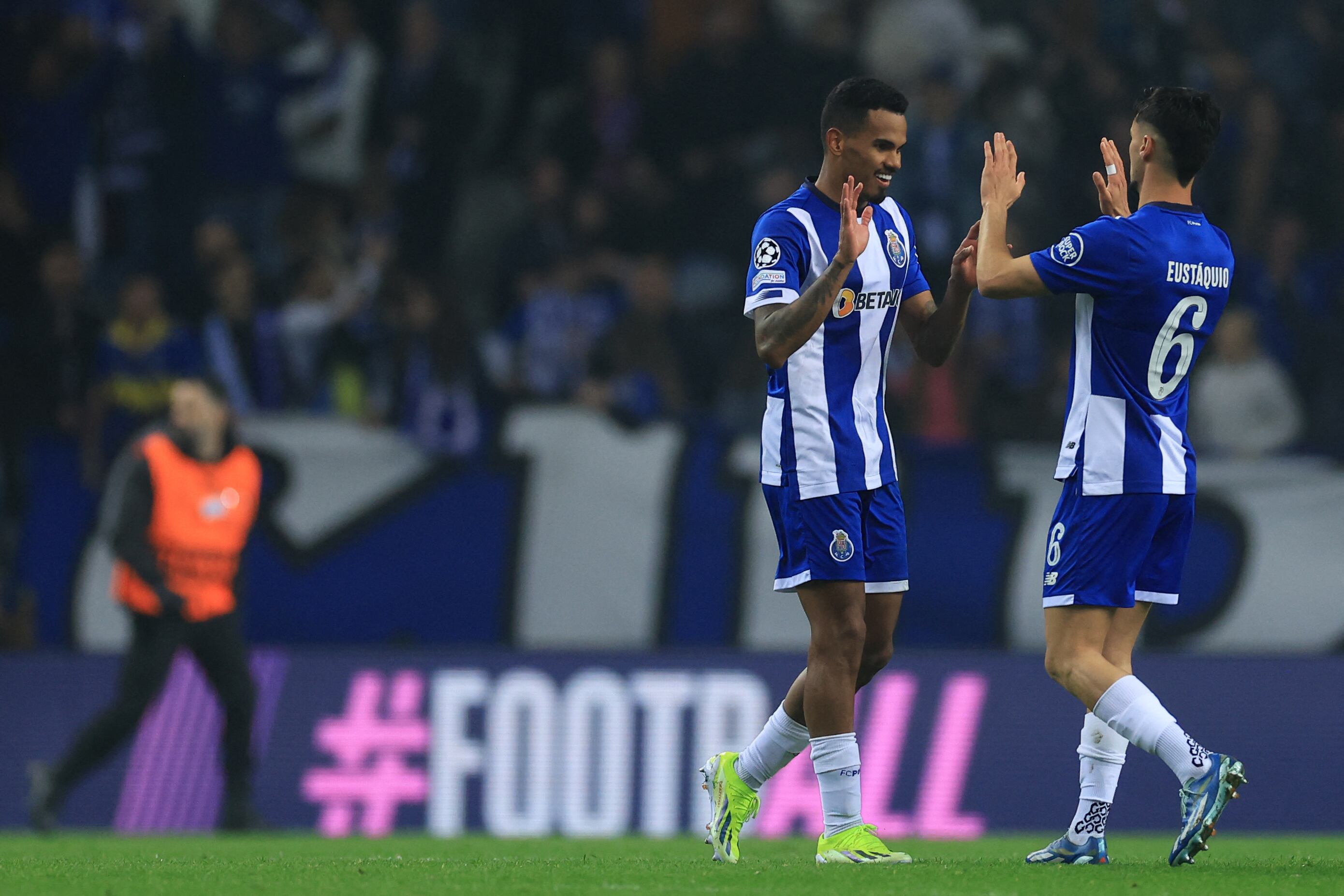 El Porto lo ganó por un gol en el último minuto.