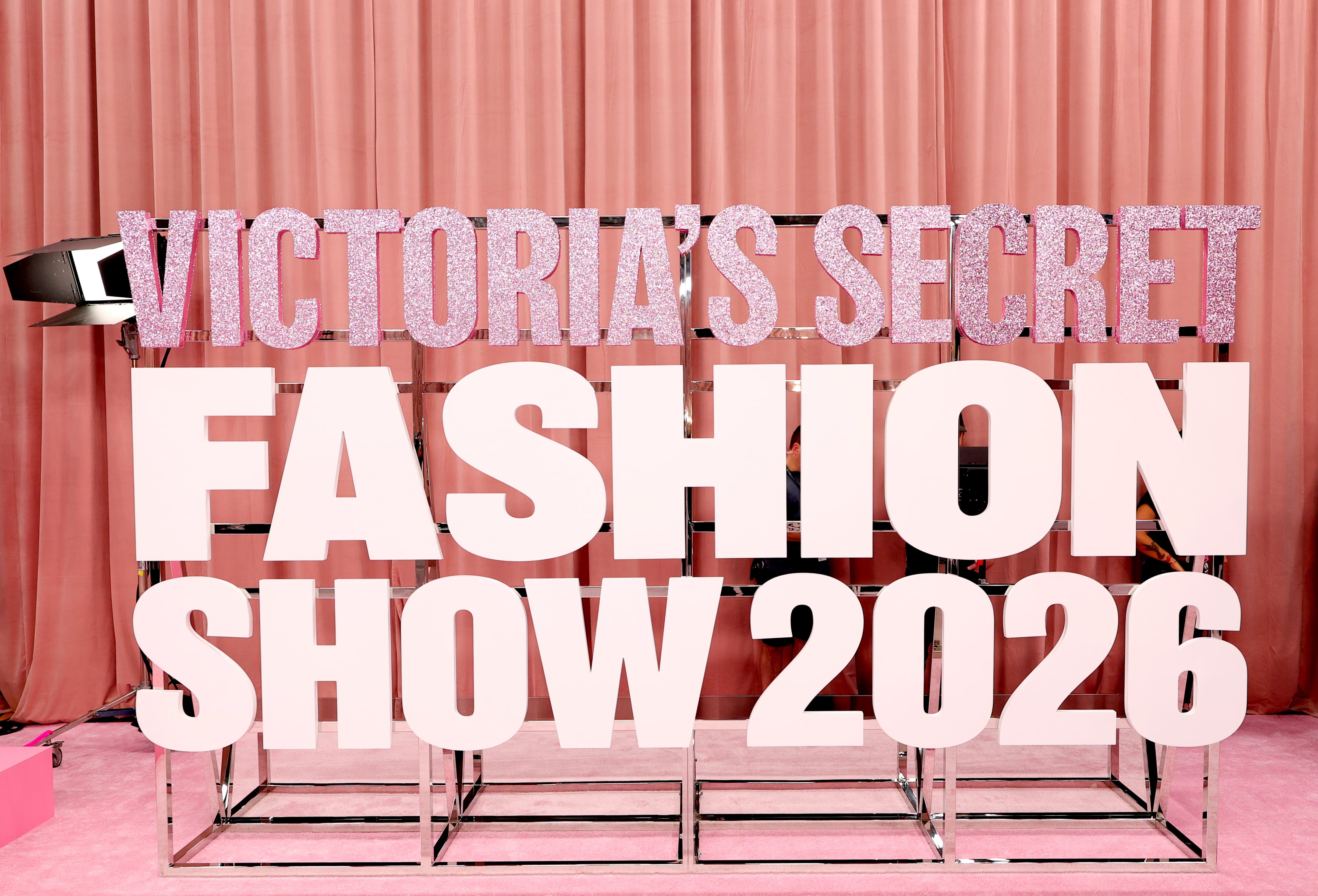 Backstage de Victoria’s Secret 2026.