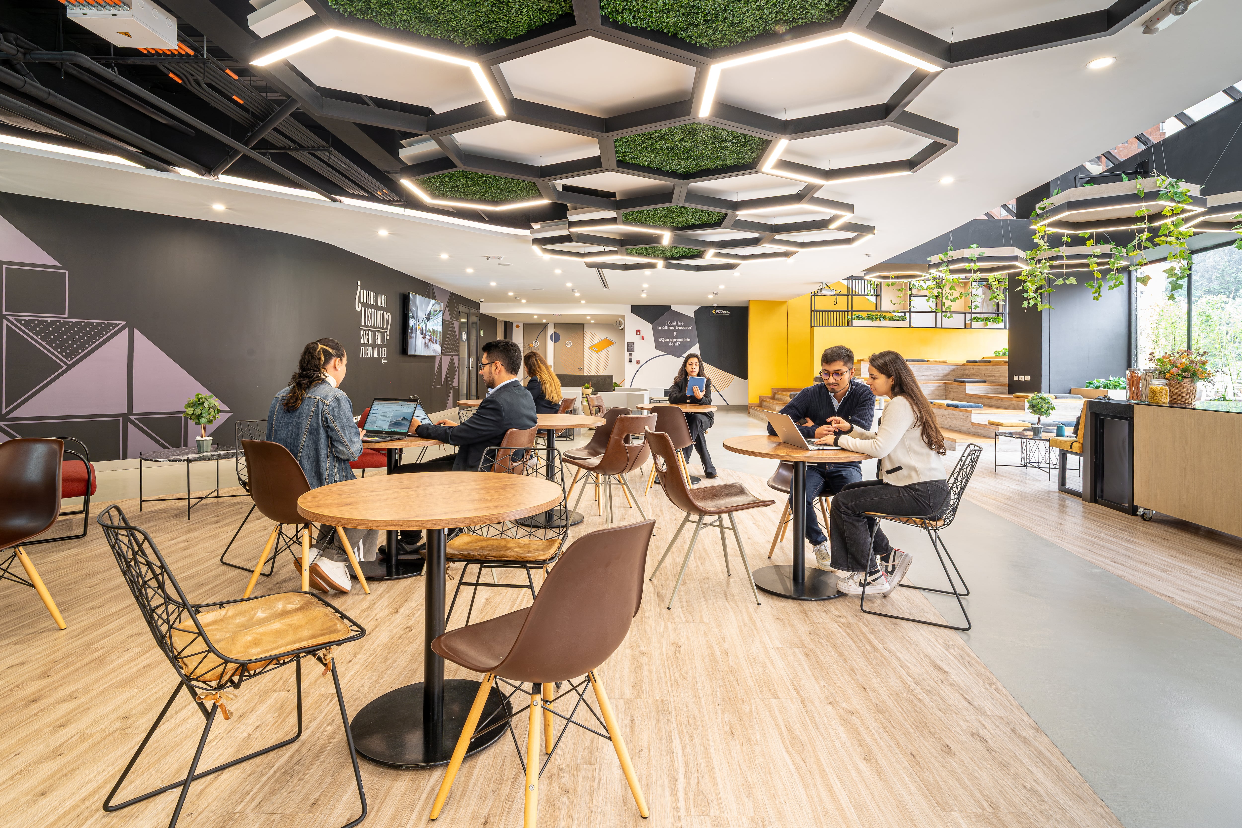 Colsubsidio - Foros Semana - Foro Bienestar y Talento HUmano