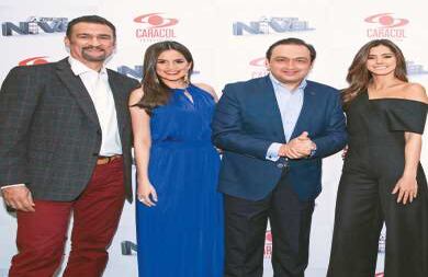 Kike Santander, Linda Palma, Jorge Alfredo Vargas y Paulina Vega.