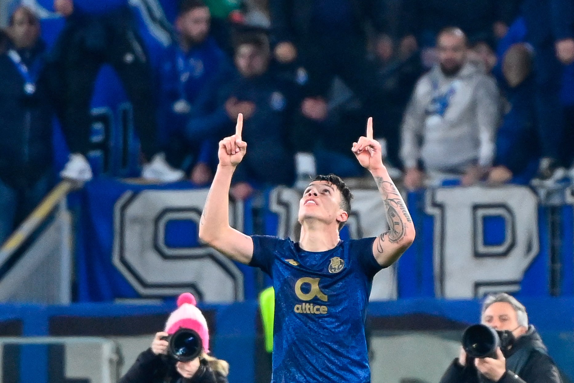 FC Porto�s Colombian midfielder Mateus Uribe celebrates after scoring a goal  during  the UEFA Europa League football knockout round play-off second leg match between Lazio and FC Porto at The Olympic Stadium in Rome on February 24, 2022. (Photo by Alberto PIZZOLI / AFP)
