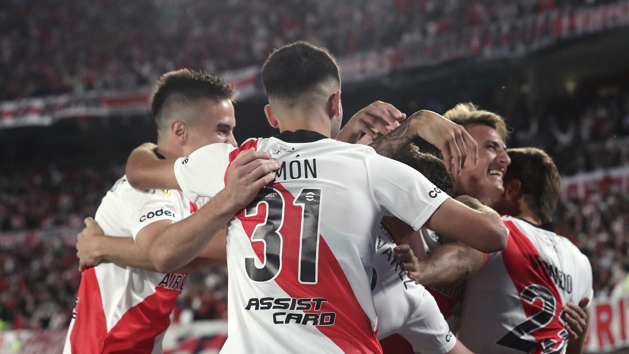 El equipo millonario venció a Racing Club