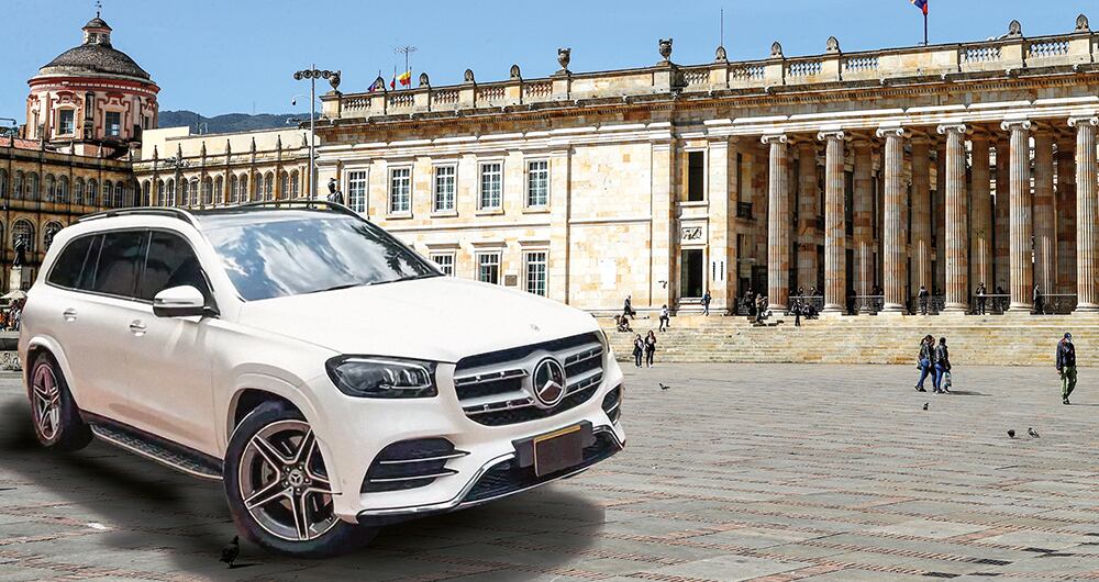    Mientras que el país habla de crisis económica, en el Congreso se están cambiando las camionetas blindadas por unas último modelo. 