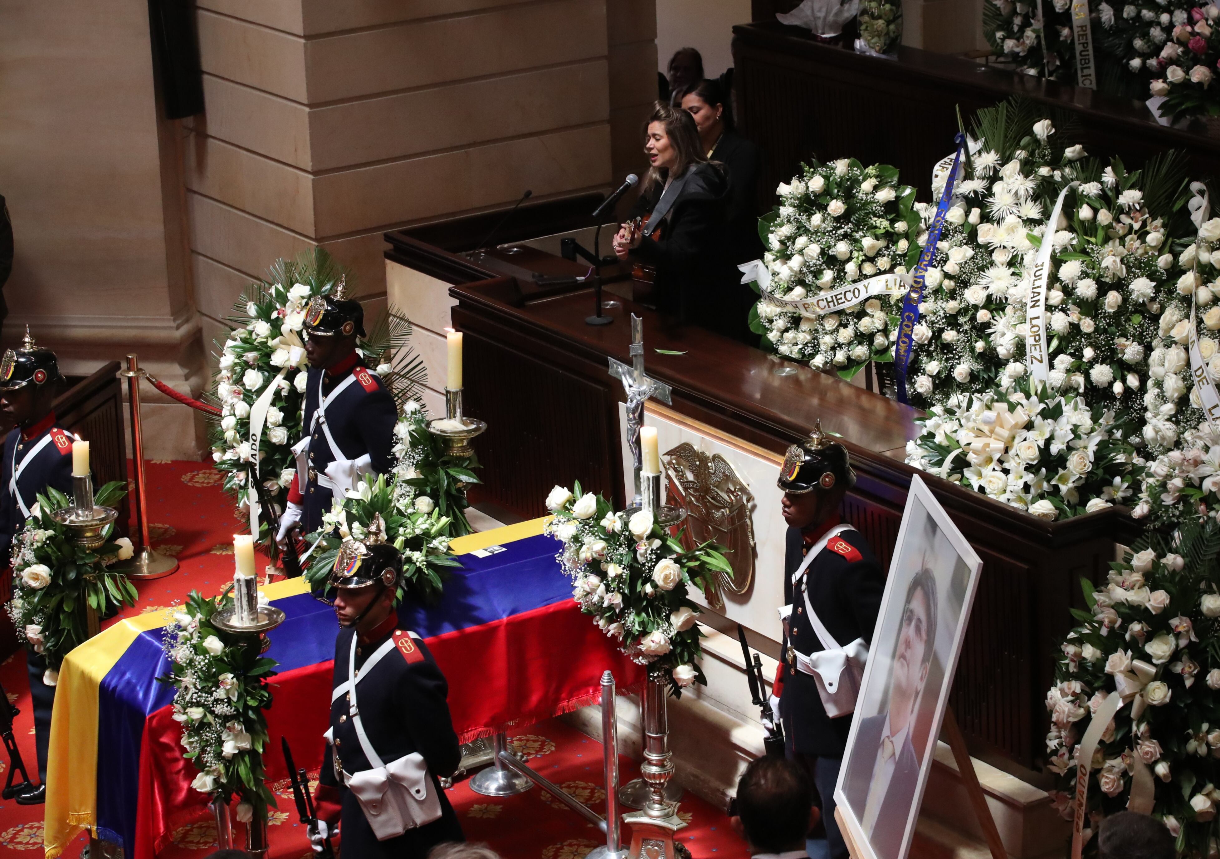 Honras funebres en el Capitolio Nacional del senador Miguel Uribe Turbay