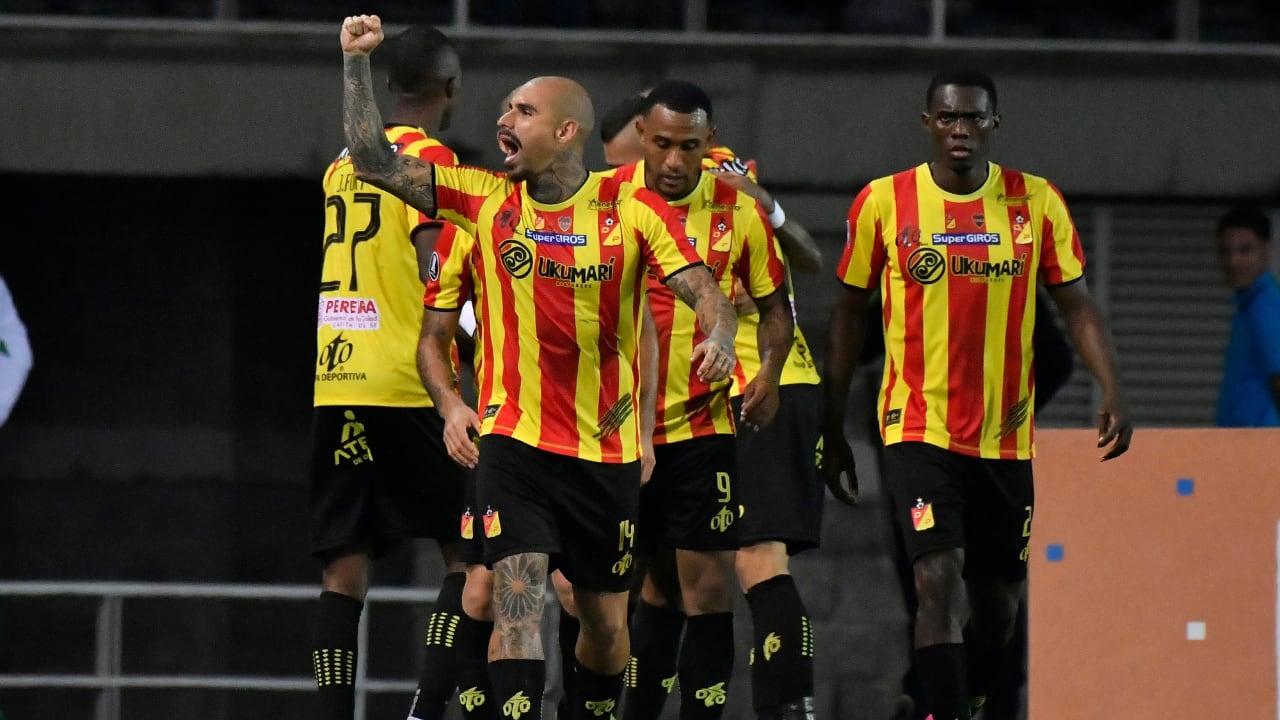Deportivo Pereira tras ganarle a Boca Juniors los igualó en la cima del grupo F.