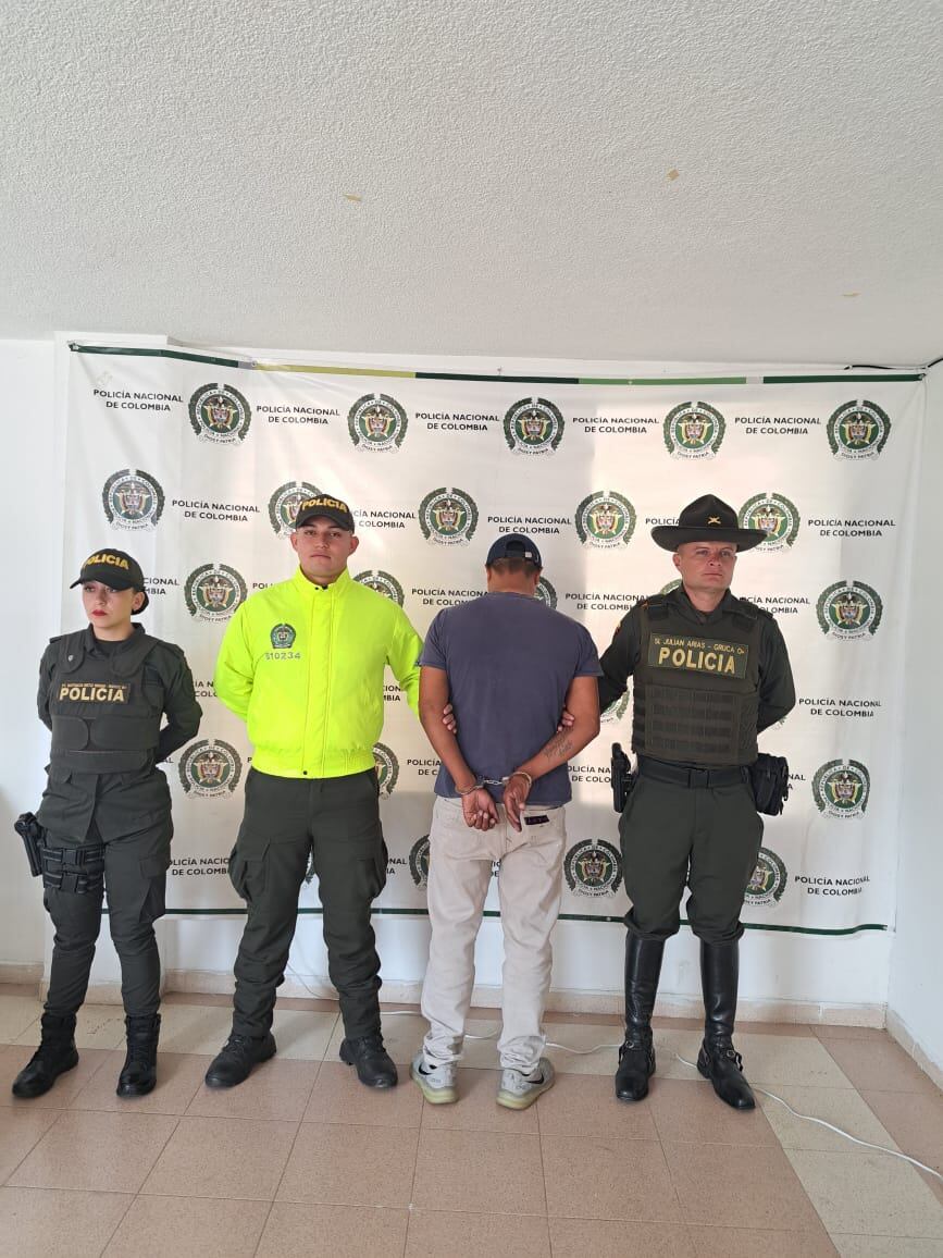 Hombre explotó por 9 años a dos perritos para lucrarse.