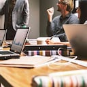 La economía colaborativa ha transformado la manera de adquirir bienes y servicios.