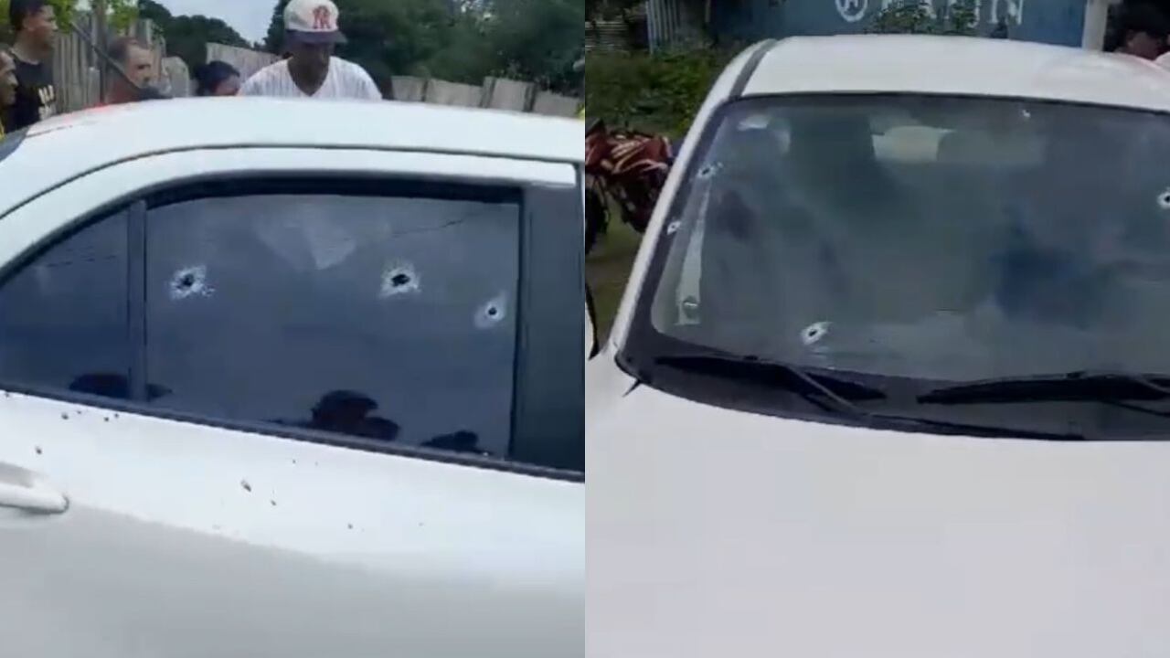 En este vehículo se movilizaban los policías atacados a disparos.