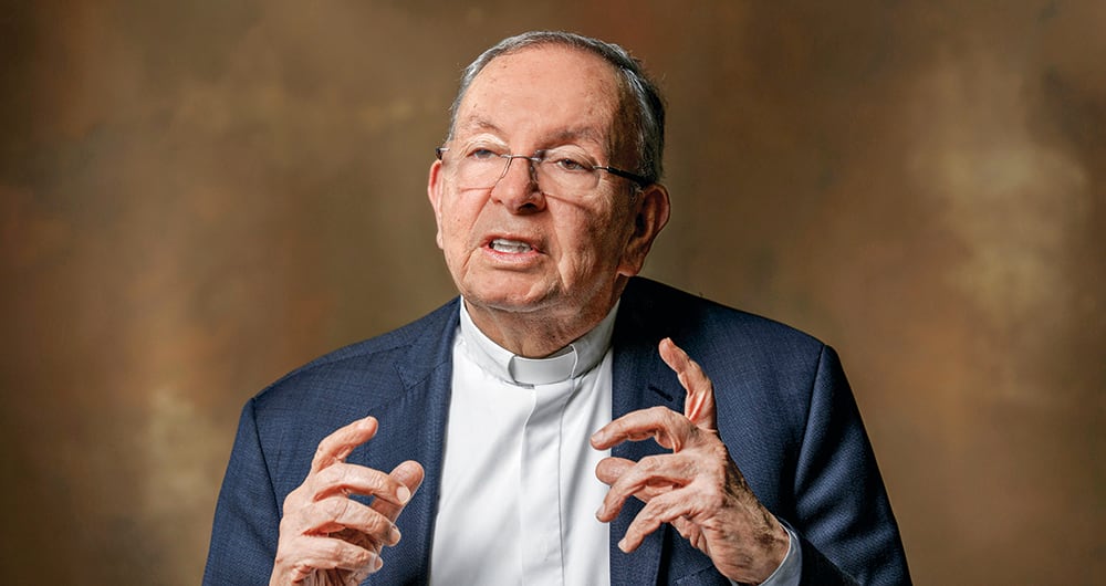 El obispo colombiano cree que el nuevo papa continuará con el legado de Francisco y que una de las prioridades será acercar a los jóvenes a la Iglesia católica. 