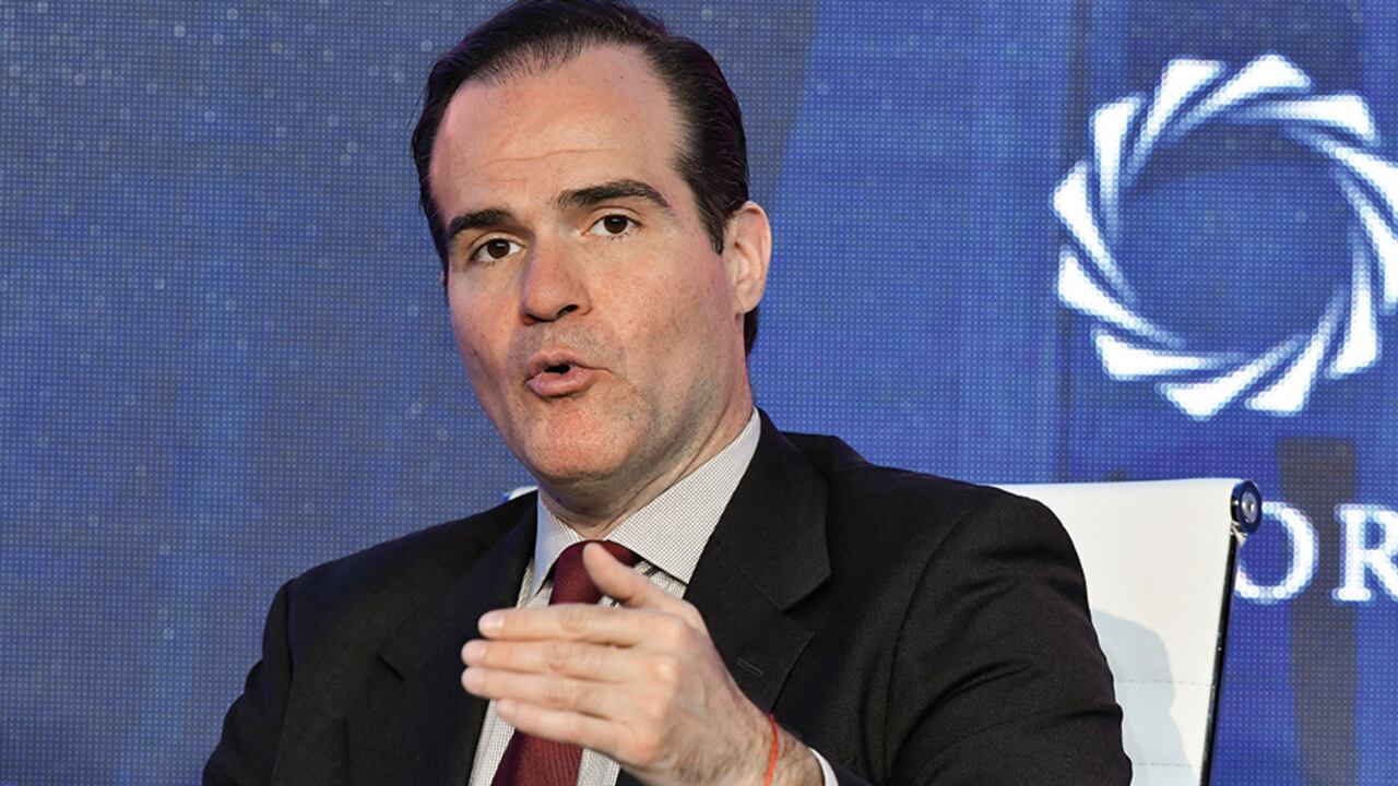 El presidente del BID, Mauricio Claver-Carone, es optimista de que Estados Unidos se convierta en un gran socio de la región