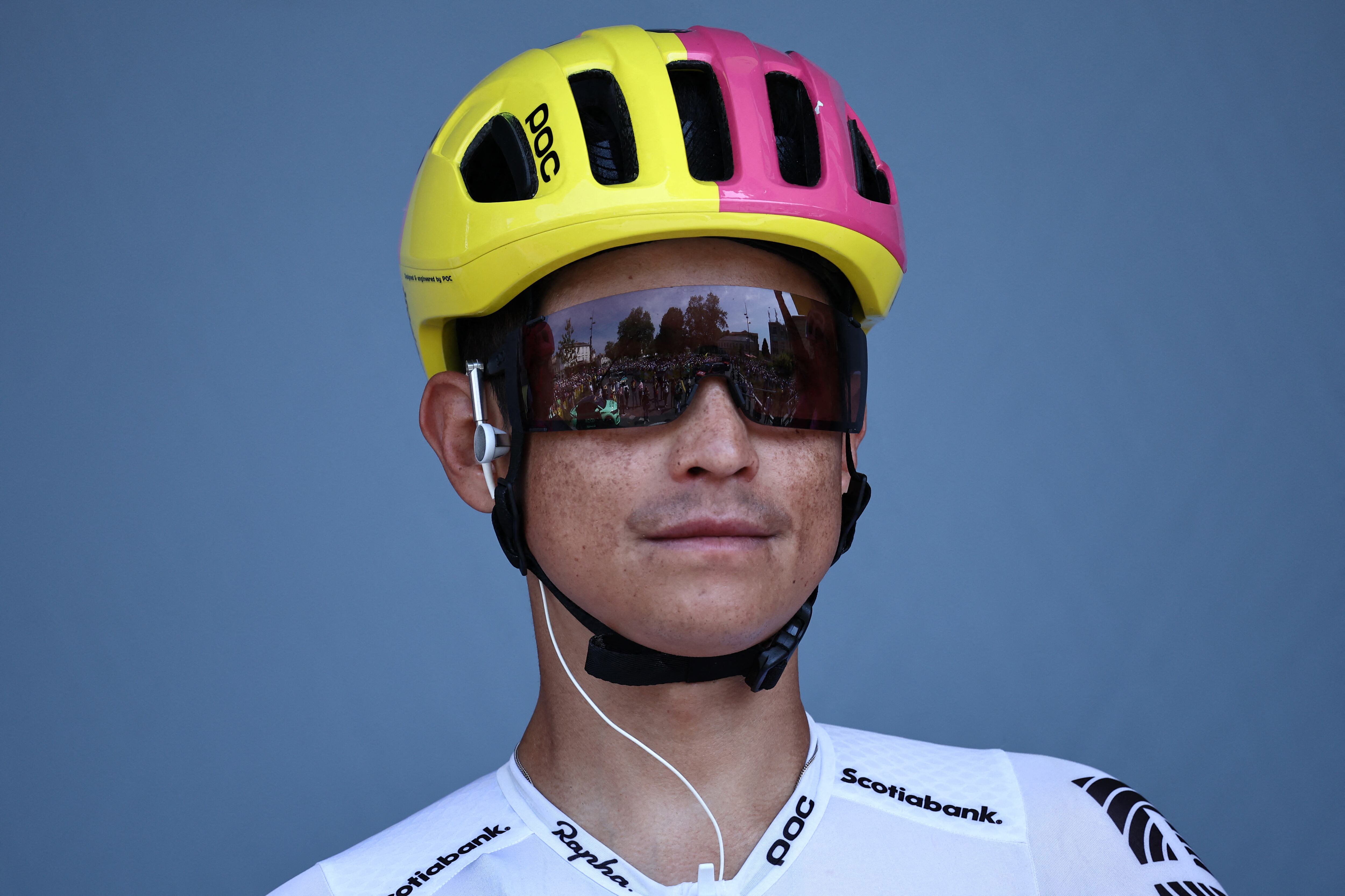 EF Education - Easypost's Colombian rider Jhoan Esteban Chaves awaits the start of the 8th stage of the 110th edition of the Tour de France cycling race, 201 km between Libourne and Limoges, in central western France, on July 8, 2023. (Photo by Anne-Christine POUJOULAT / AFP)
