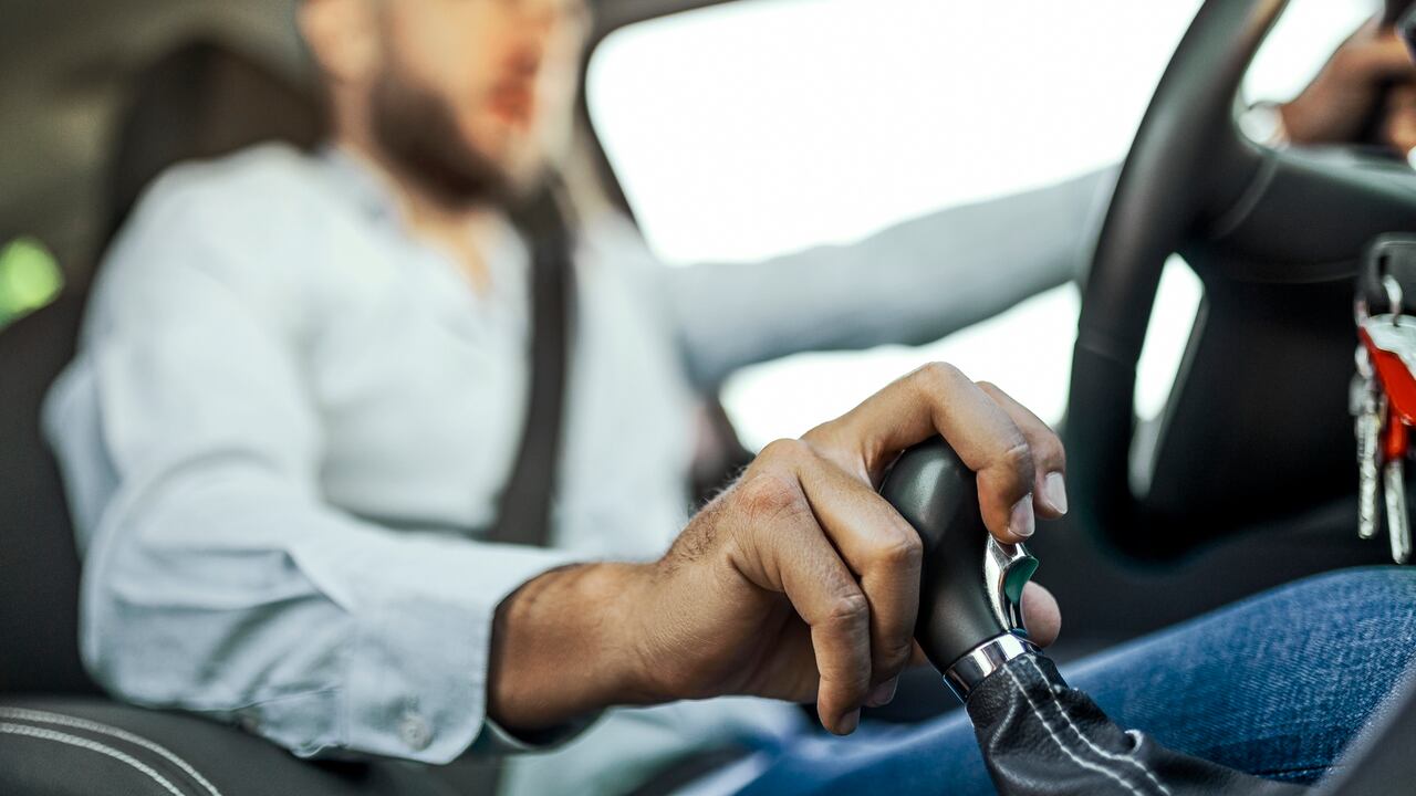 Algunos conductores prefieren un vehículo automático.