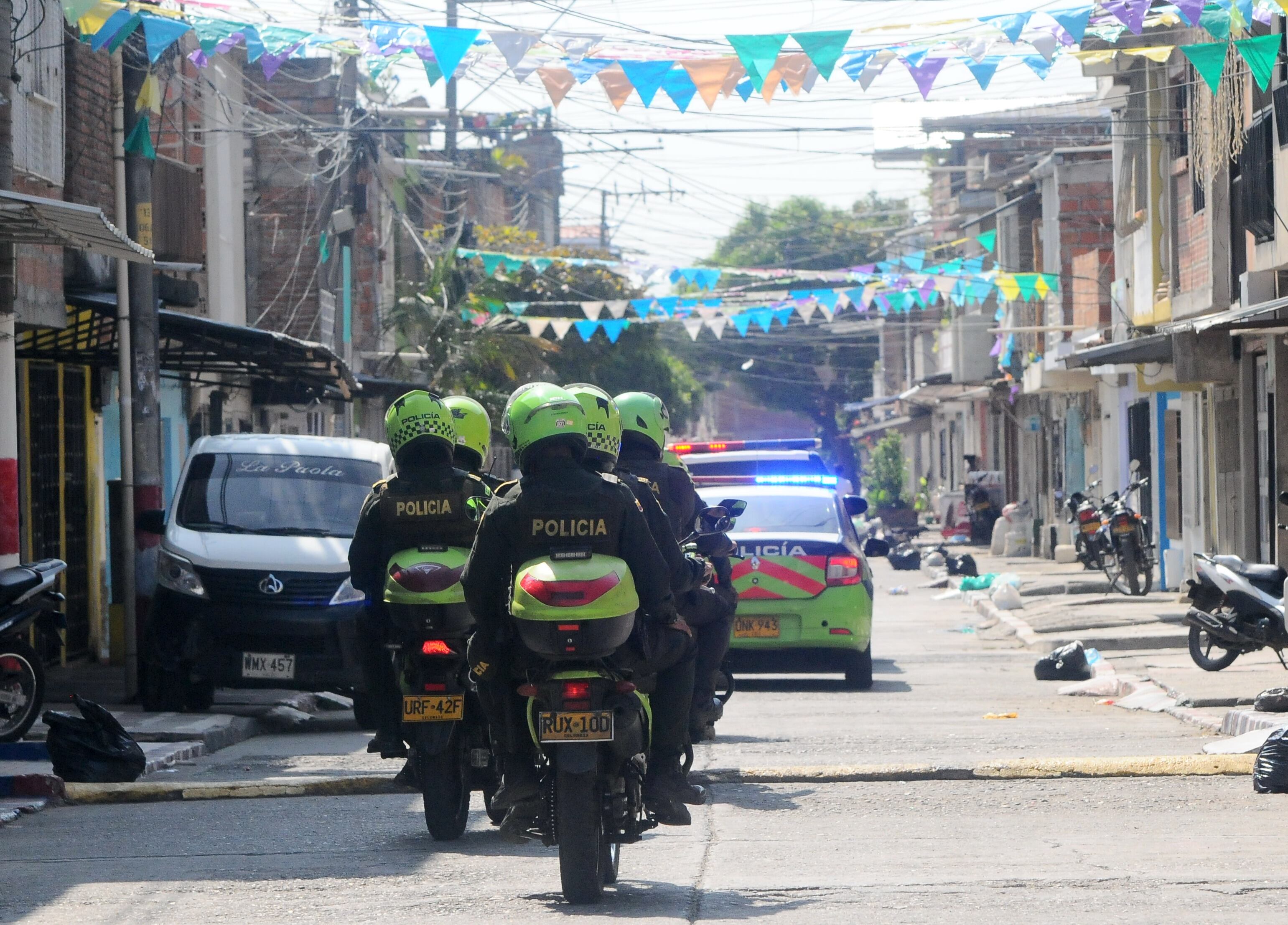 Dos integrantes de la Policía Metropolitana del Valle de Aburrá fueron capturados por presunta corrupción.