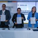 El Distrito y la Nación firmaron Memorando de Entendimiento para la producción de vacunas en Bogotá