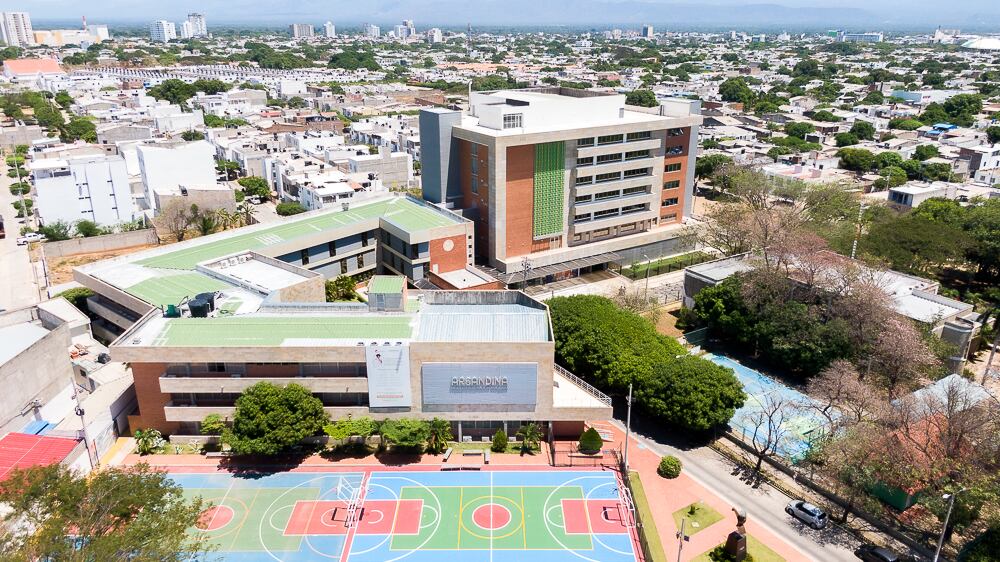 Sede Valledupar de la Fundación Universitaria del Área Andina, desde donde se adelantan espacios de conversación para consolidar la transición energética en el país.