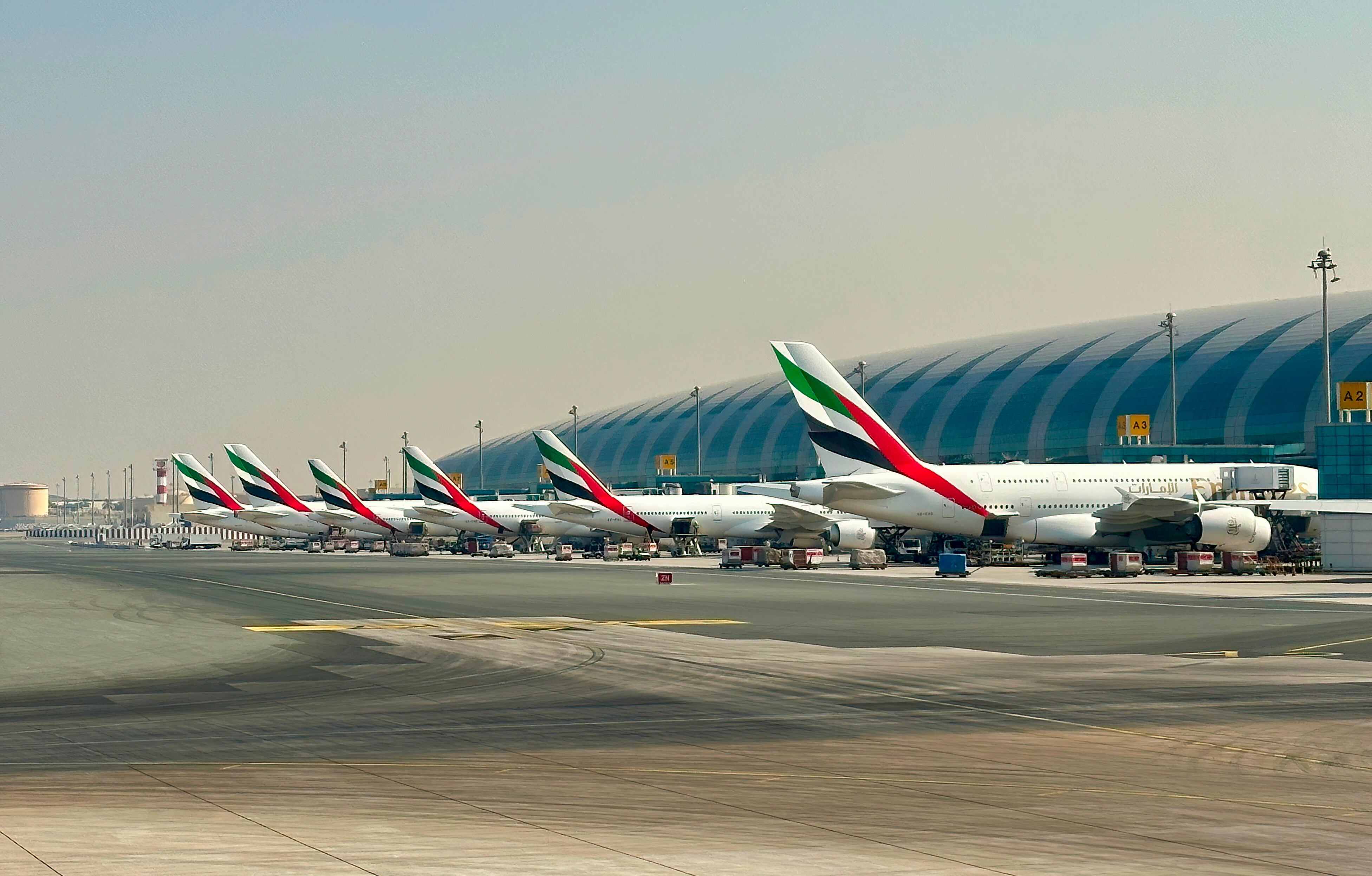 El Aeropuerto Internacional de Dubái (DXB) tuvo un récord histórico de 95,2 millones de pasajeros en 2025.