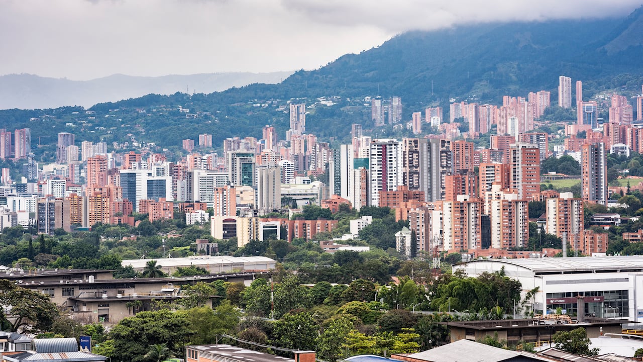 PANORAMICA - MEDELLÍN