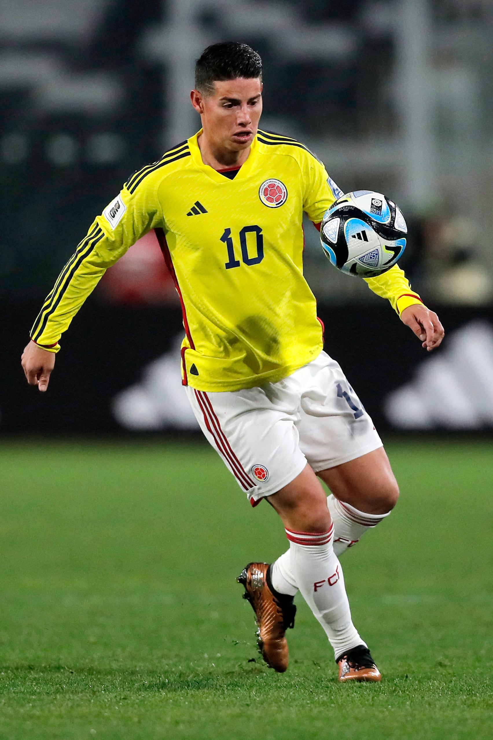 James Rodríguez en el duelo contra Chile.